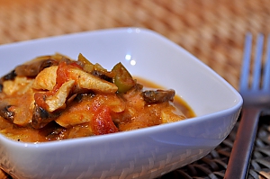 Hähnchen in würziger Kokosnusssauce