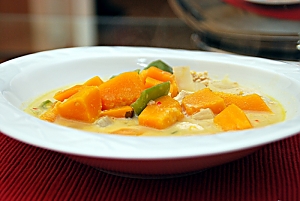 Hühnersuppe mit Kürbis